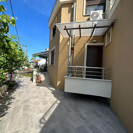 Lajes 度假居 *